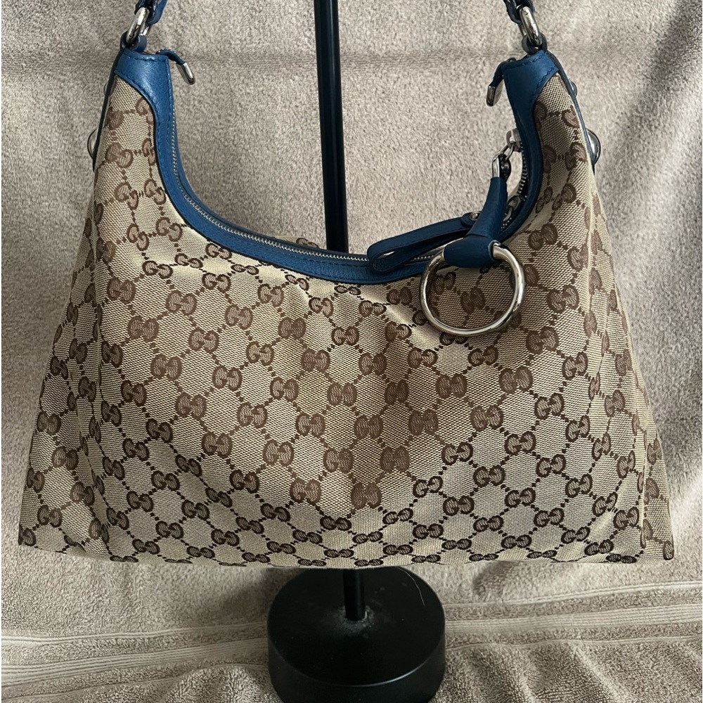 New without tags, Gucci signature bag